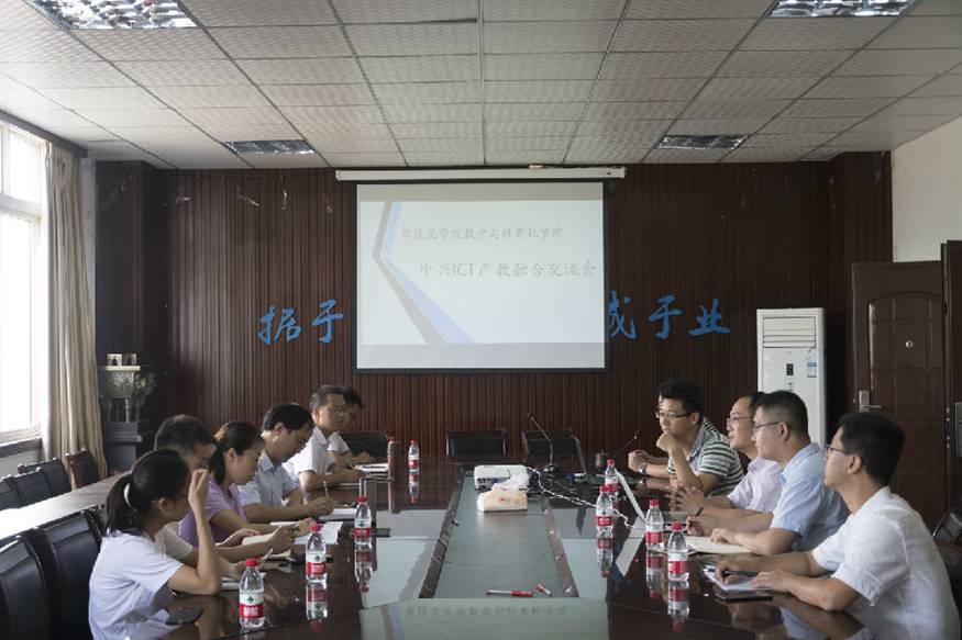 http://www.pzhu.edu.cn/__local/F/58/BD/6AB05436BA7DB4EAC18BAC84846_36CD7C49_1A6AE.jpg