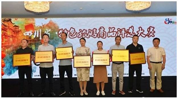 http://www.pzhu.edu.cn/__local/7/C3/1A/D12C8BF59BED2C5F876FFBCD6C8_1819CD45_40937.png