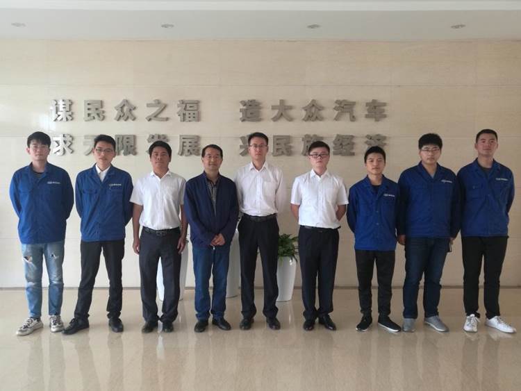 http://www.pzhu.edu.cn/__local/1/17/1E/A5CD897C955E5215179C84821E6_438050ED_1321A.jpg